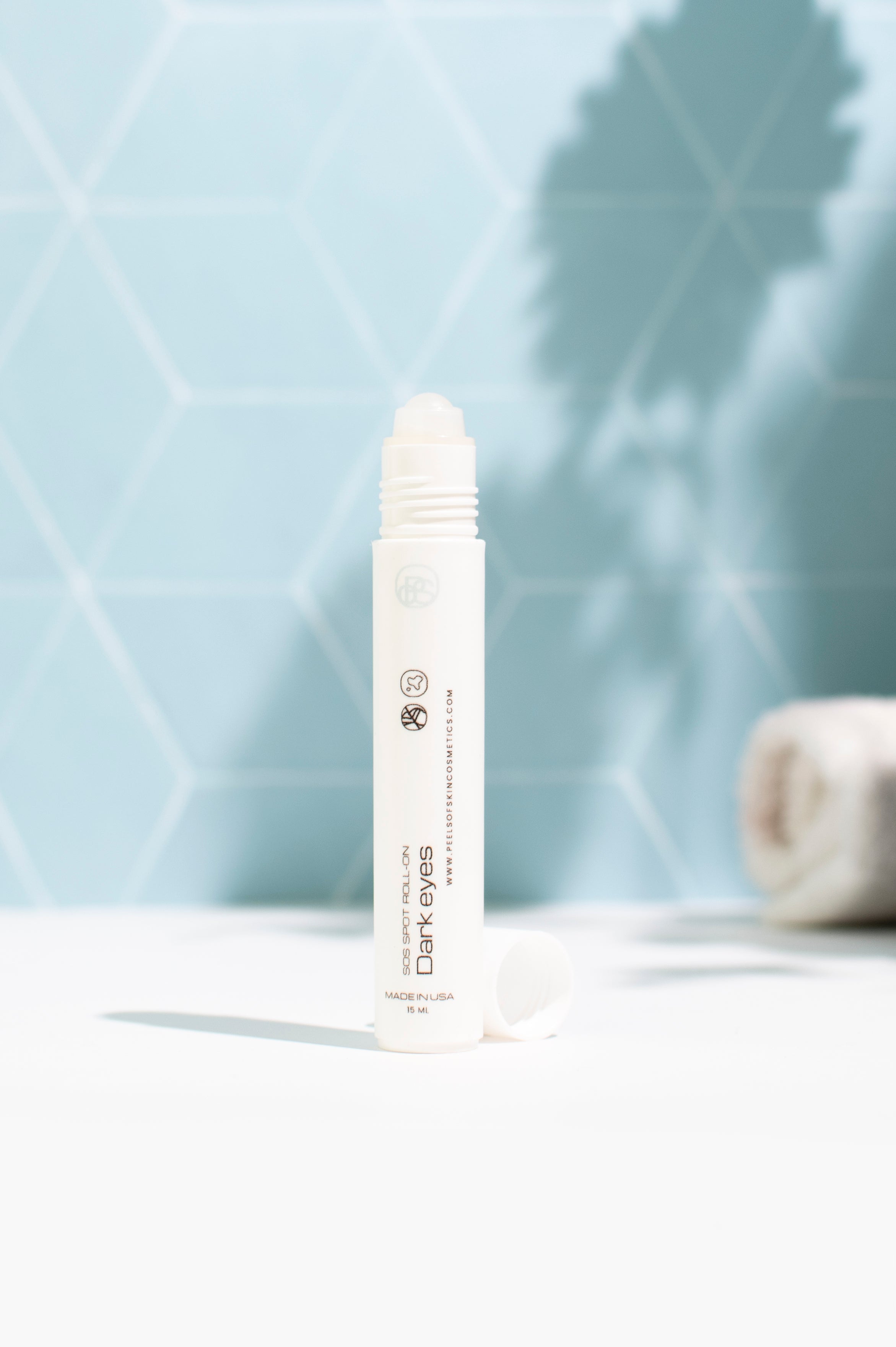 Spot Roll-on Dark eyes